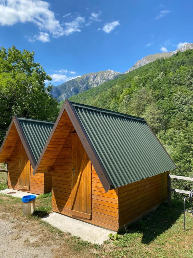 Apartmani Sastavci 耶蒂斯特 外观 照片