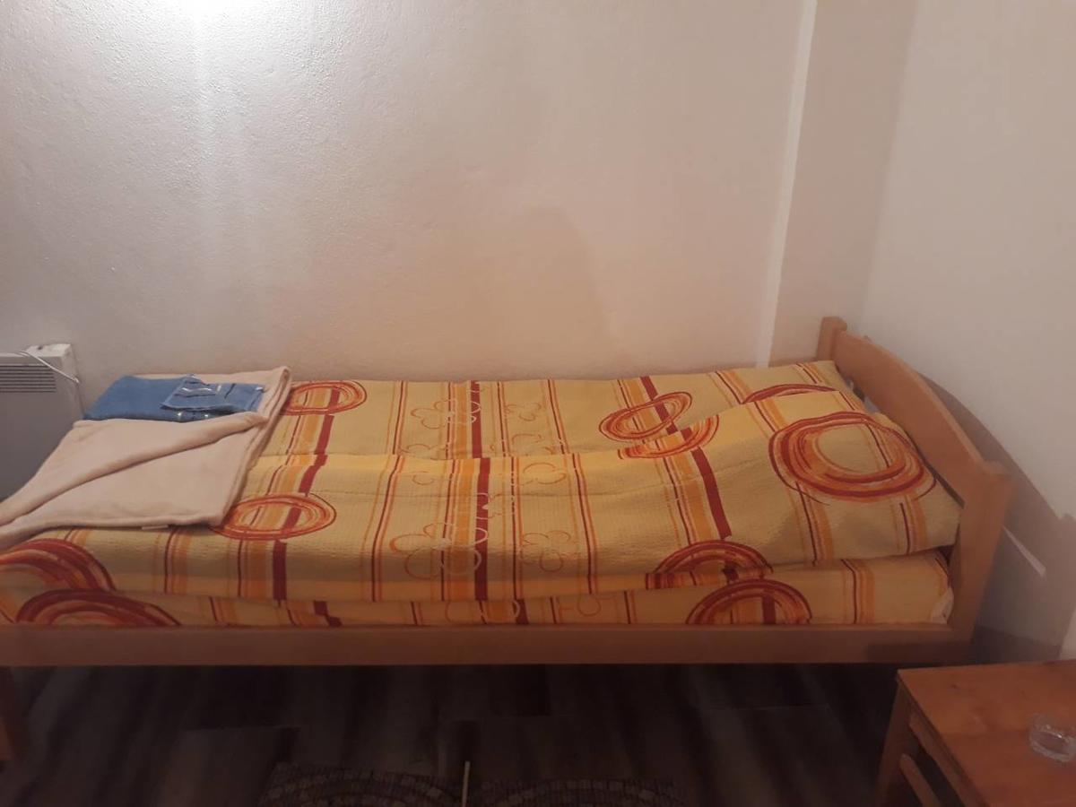 Apartmani Sastavci 耶蒂斯特 外观 照片